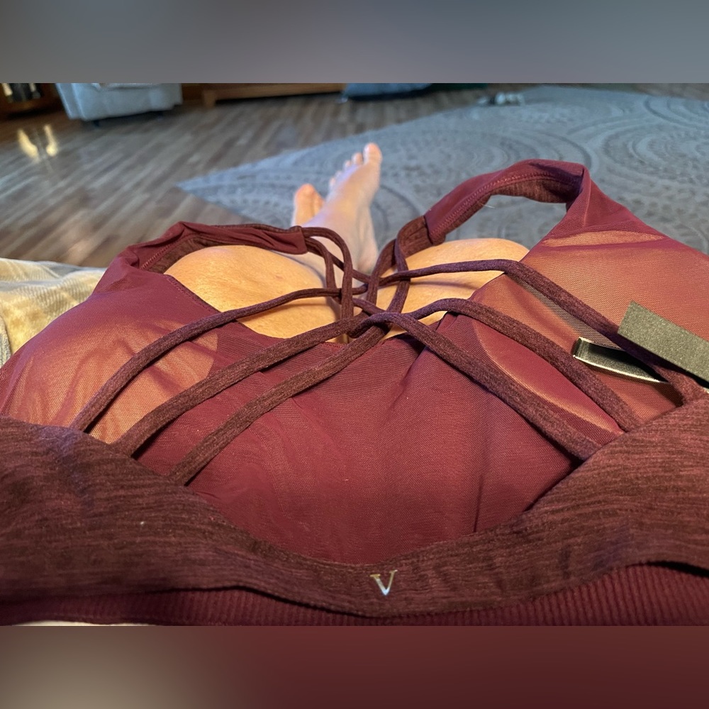 Brand new with tags, Victoria Secret Essential Strappy Sports Bra. Burgundy - Picture 4 of 7